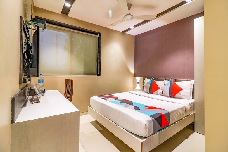 Fabhotel Grand Heritage