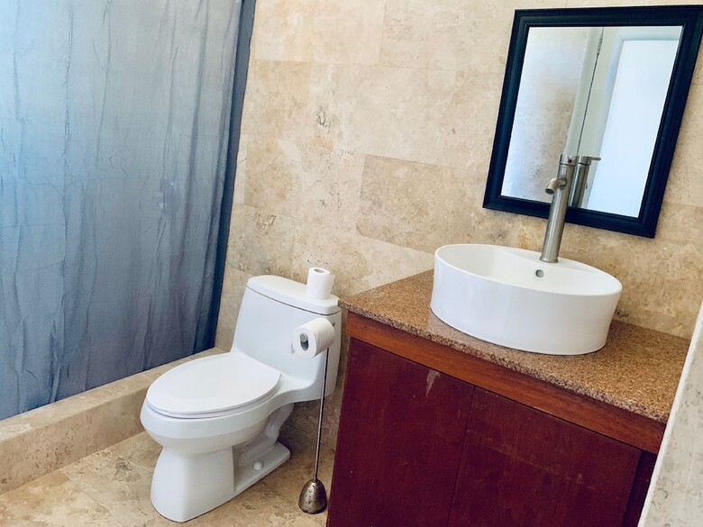 Hotel Manati World Point Inn
