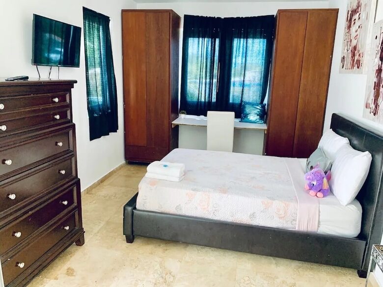 Hotel Manati World Point Inn