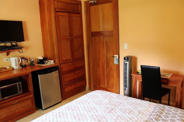 Casa De Monta�a Bed & Breakfast