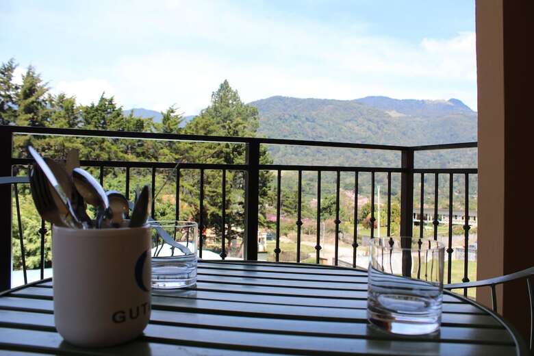 Casa De Monta�a Bed & Breakfast