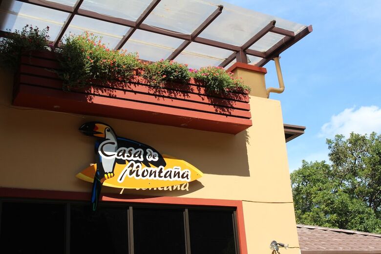 Casa De Monta�a Bed & Breakfast