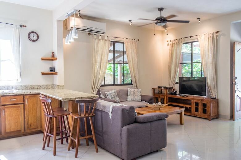 Zula Inn Aparthotel