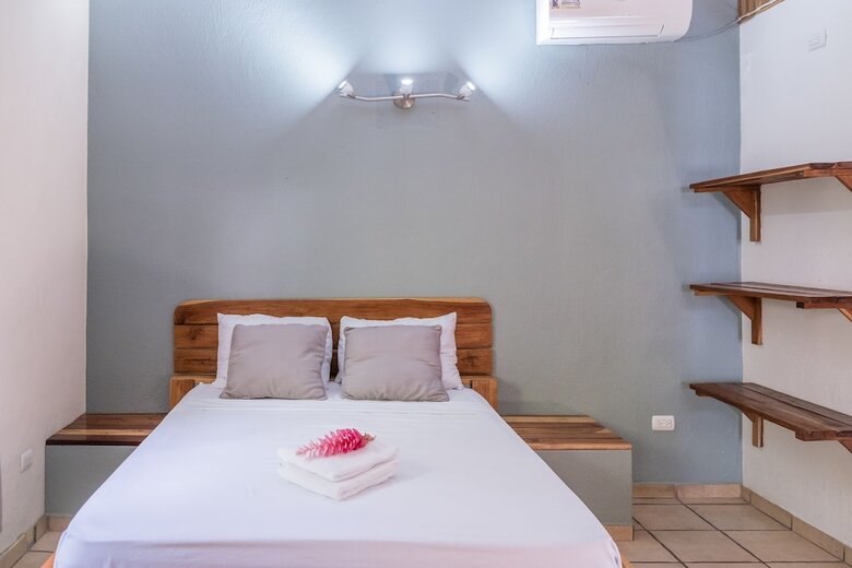 Zula Inn Aparthotel