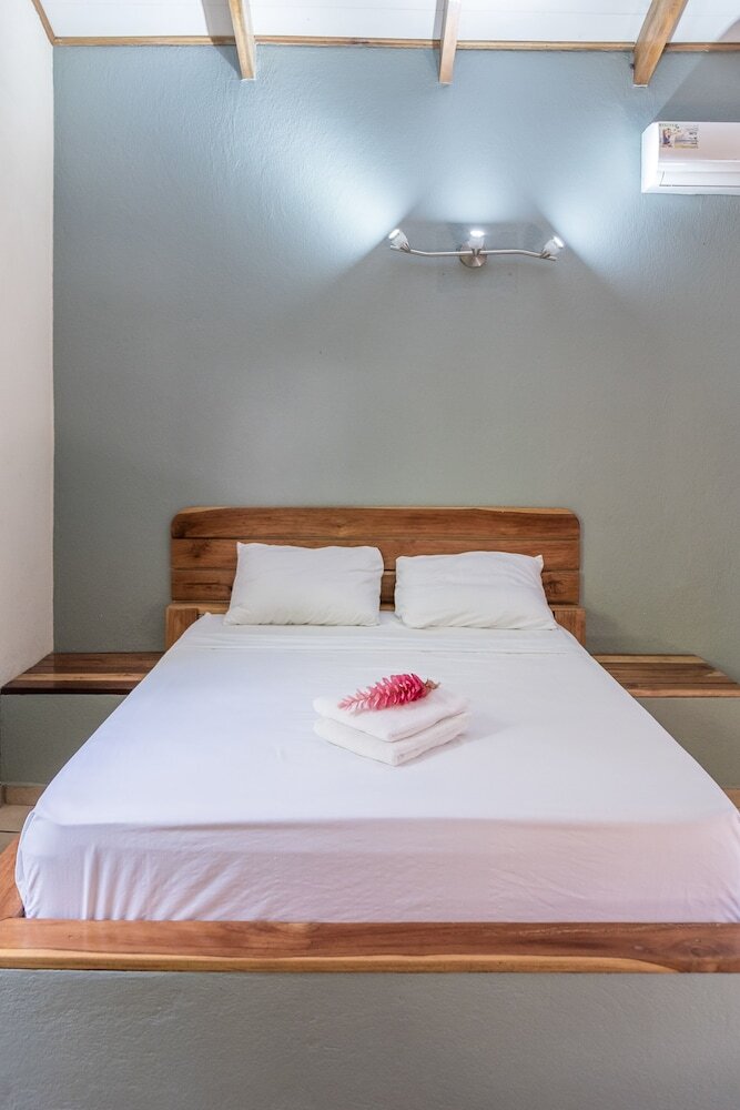 Zula Inn Aparthotel