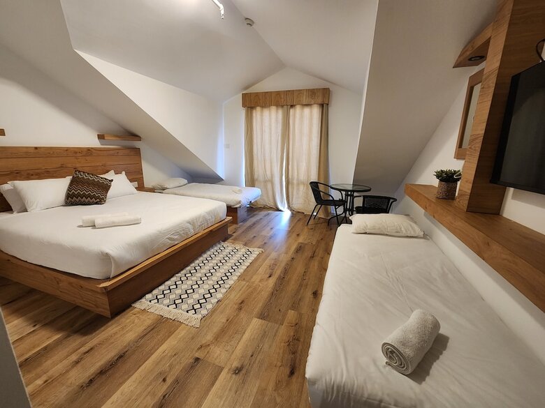 Tiberia Hotel