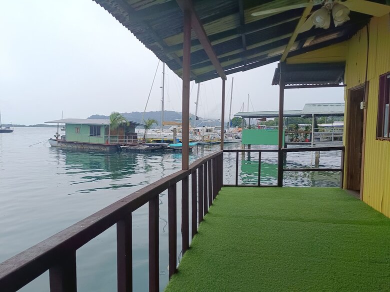 Hotel Banana Bay Marina