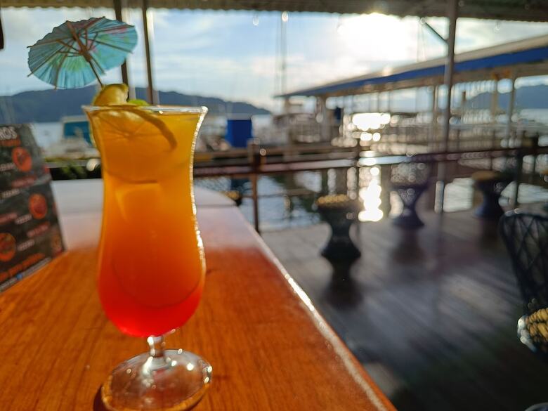 Hotel Banana Bay Marina