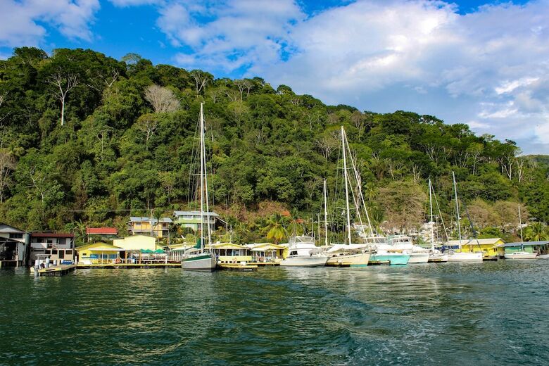 Hotel Banana Bay Marina
