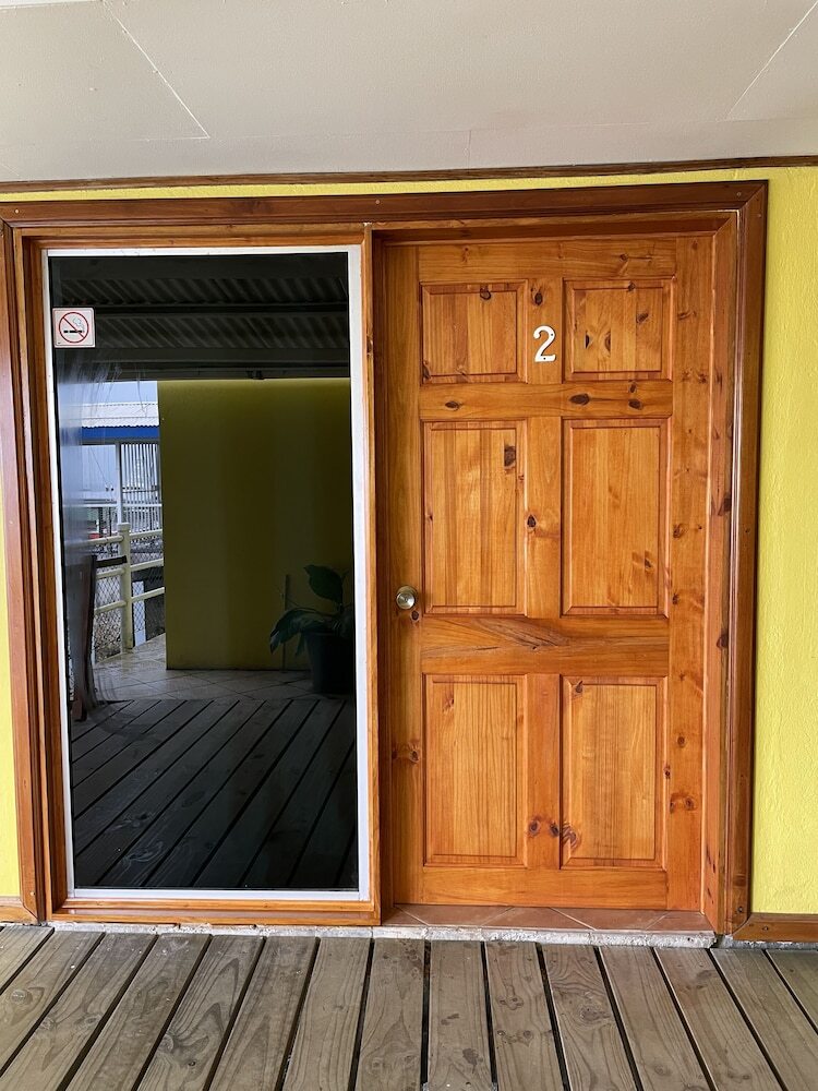 Hotel Banana Bay Marina
