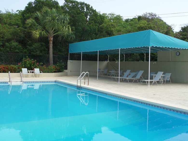 Aparthotel Crystal Cove Villas
