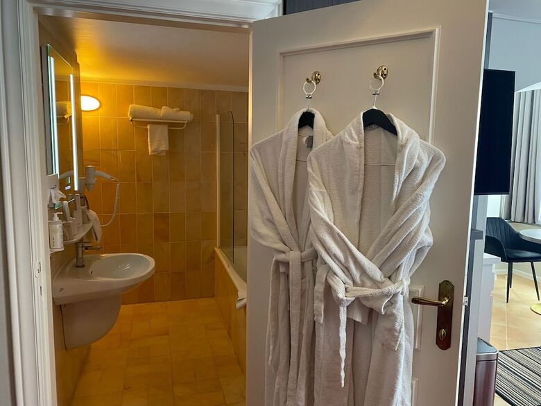 La Bourse Hotel