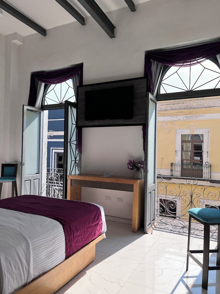 Hotel Alhaja Puebla Centro Hist�rico