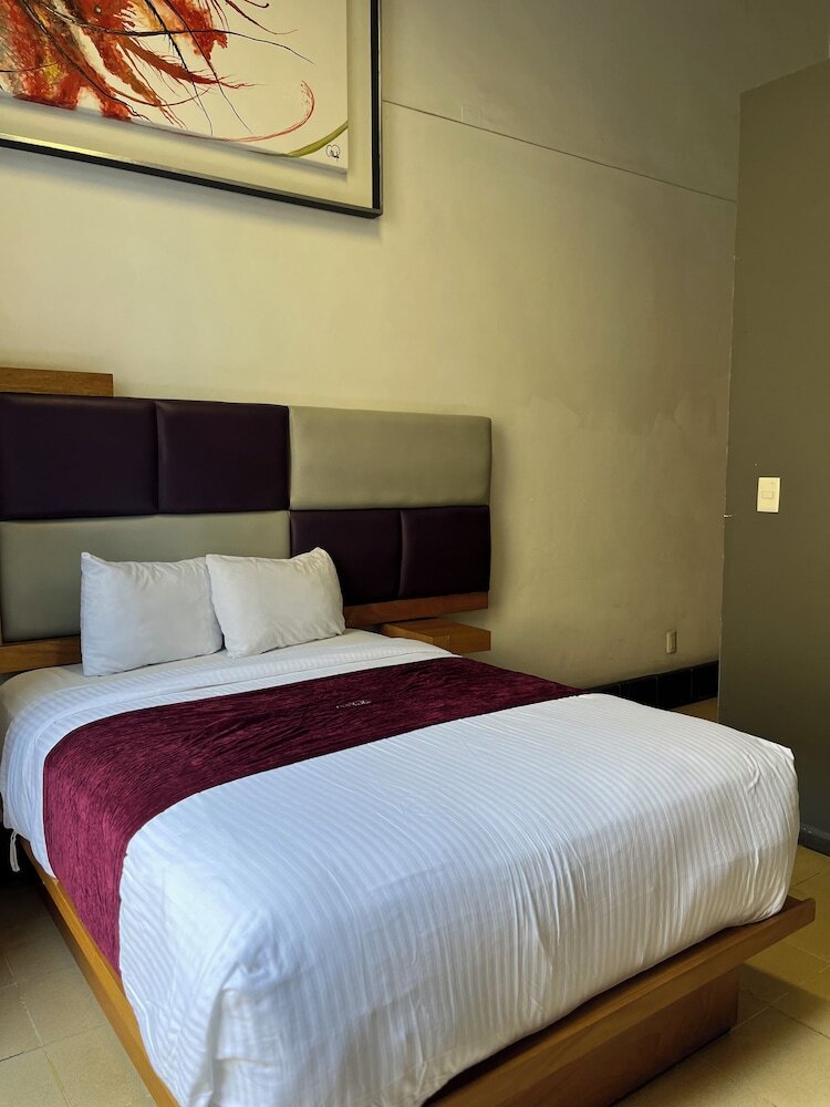 Hotel Alhaja Puebla Centro Hist�rico