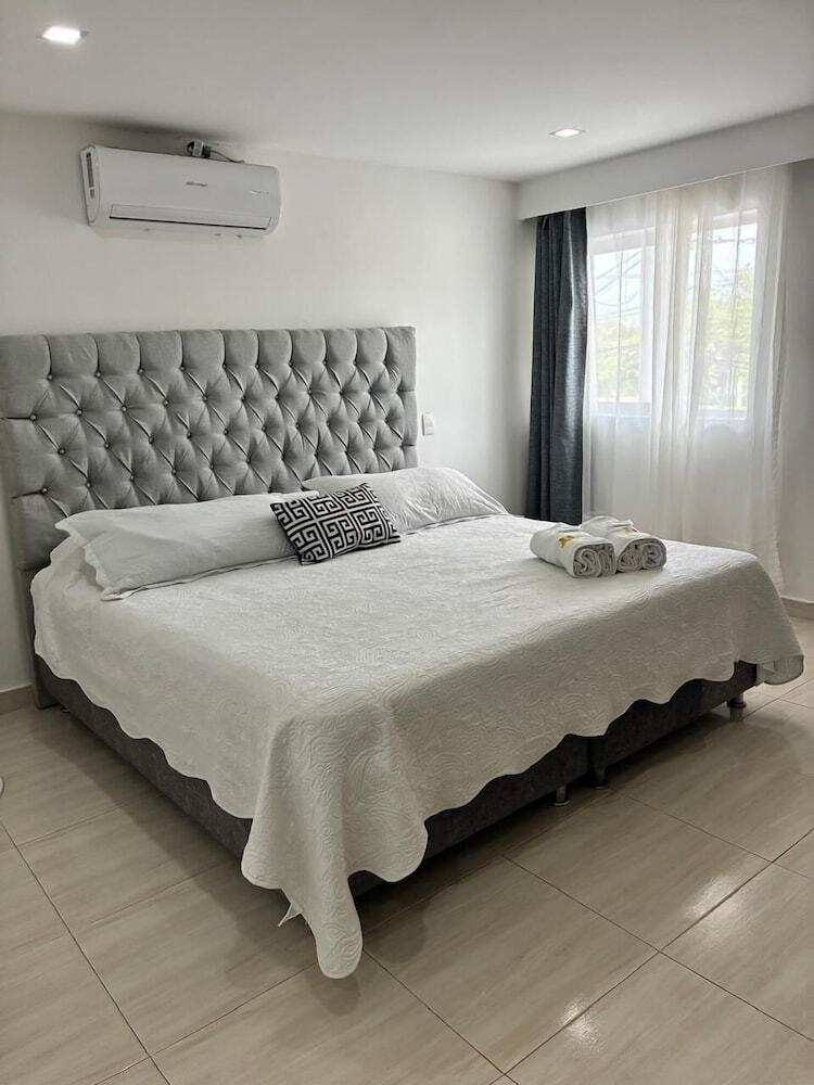 Hotel Mar De Indias House