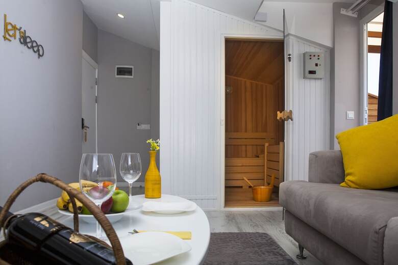 Letstay Hotel - Adults Only