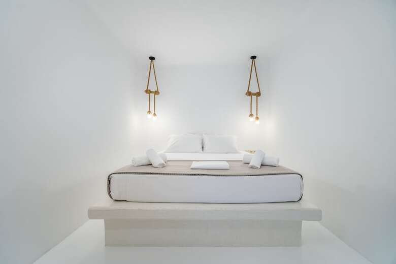 The Amethyst Exclusive Suites Oia