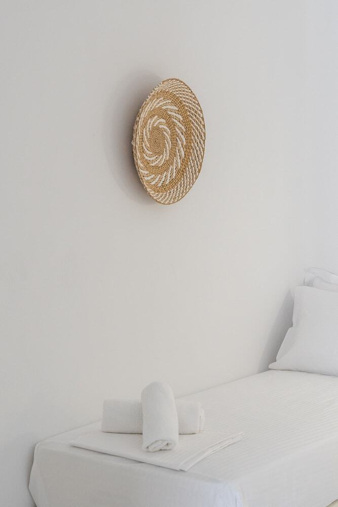 The Amethyst Exclusive Suites Oia