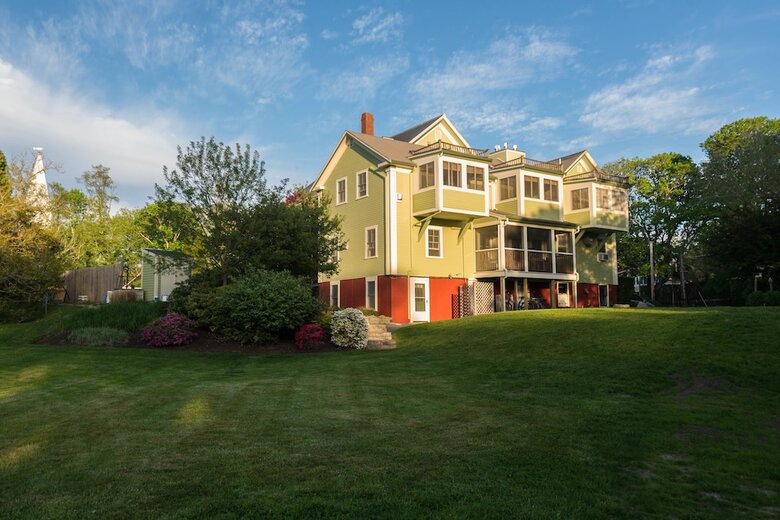 Bed & Breakfast Captain Freeman Inn