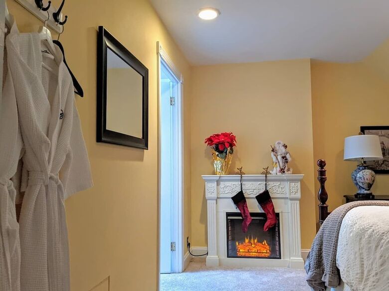 Cornerstone Bed And Breakfast