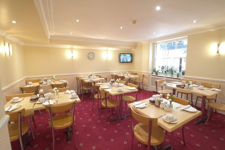 Balmoral House Hotel