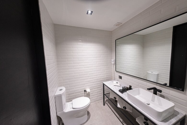 Fulton Business Luxury Hotel