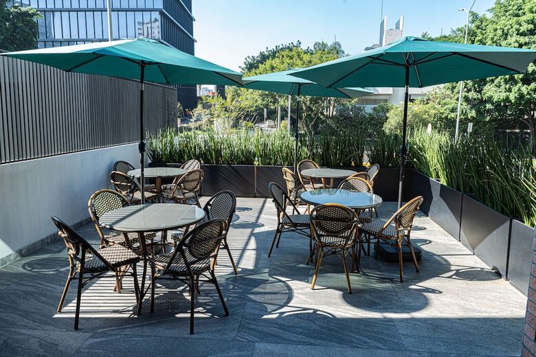 Fulton Business Luxury Hotel