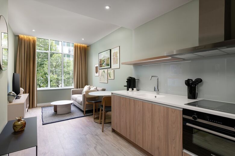 Aparthotel The Lincoln Suites