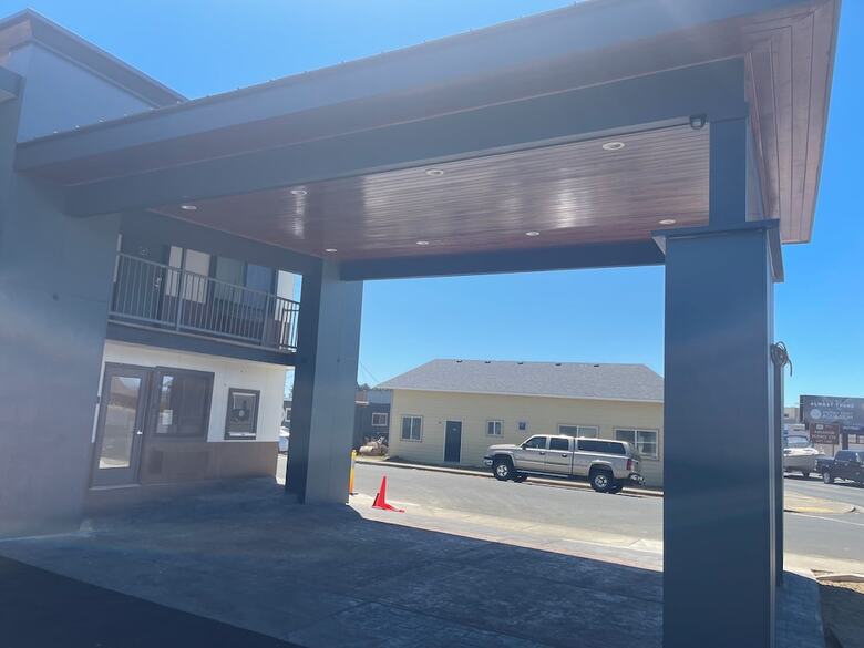 Motel Seven Seas Inn & Suites