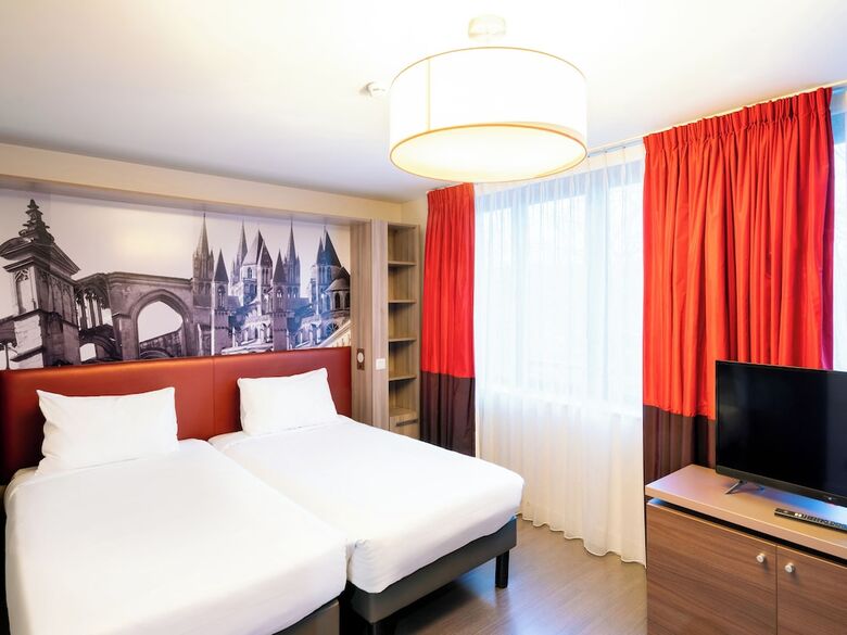 Aparthotel B&B Home Caen Centre Gare