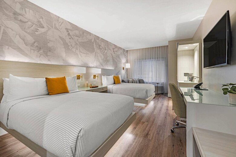 Cambria Hotel Calabasas - Malibu