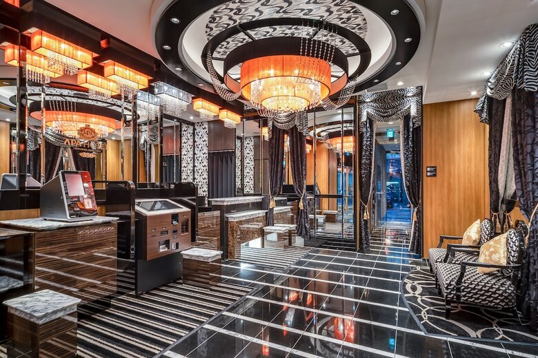 Apa Hotel Akihabara Ekihigashi