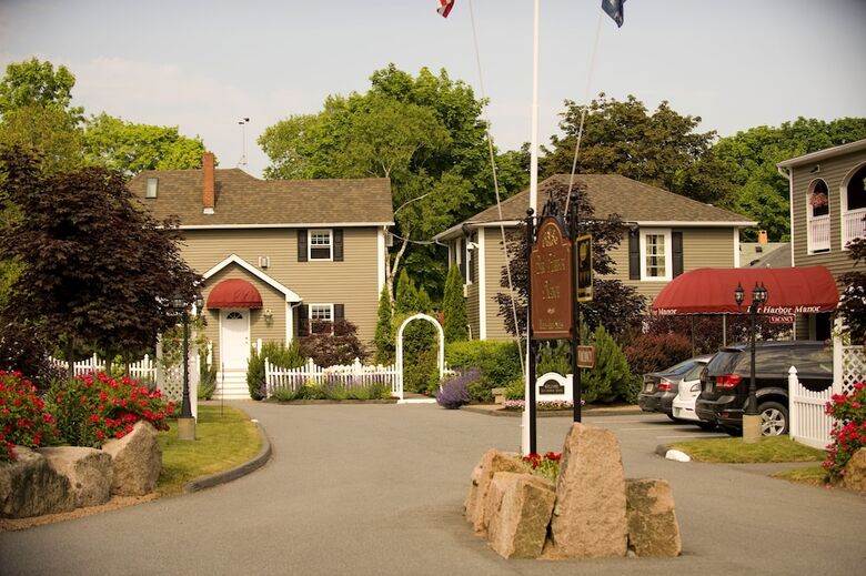 Hotel Bar Harbor Manor