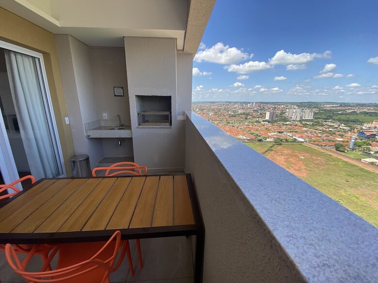 Hot Beach Suites