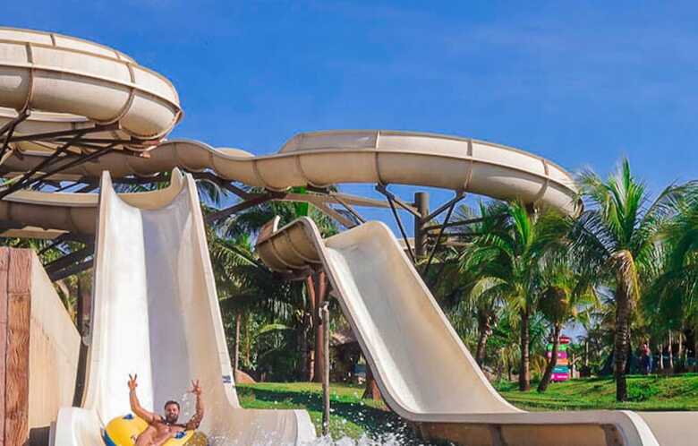 Hot Beach Suites