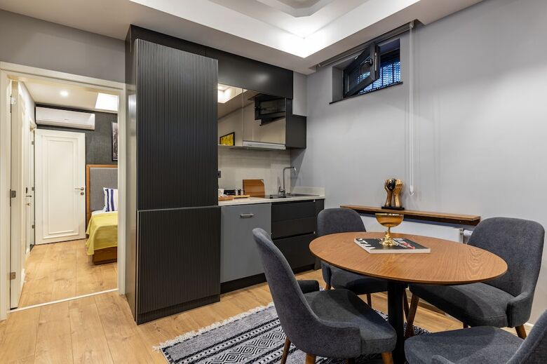 Hotel Sala Suites