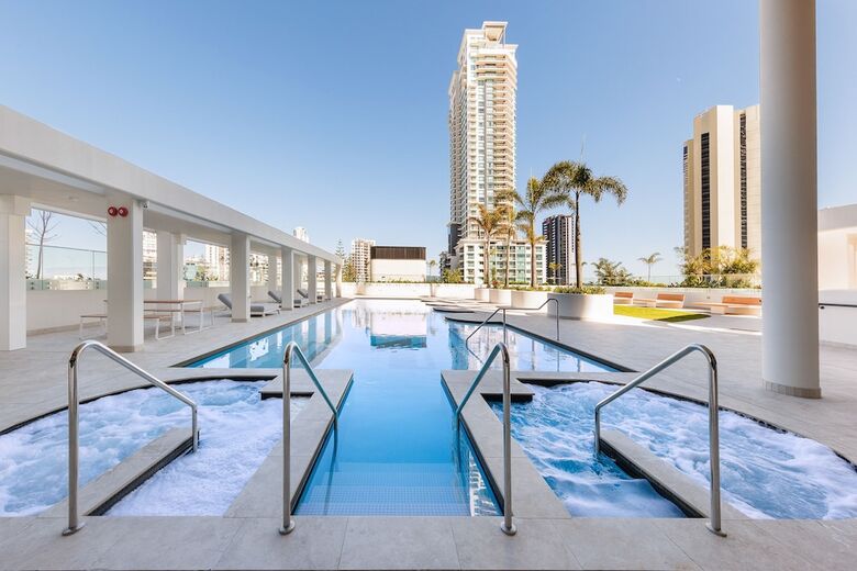 Aparthotel Meriton Suites Surfers Paradise