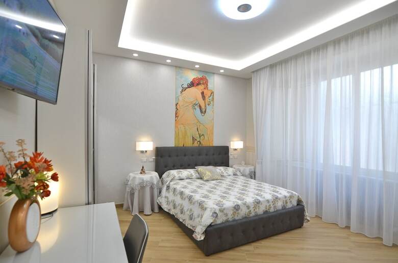 Caserta Deluxe Bis