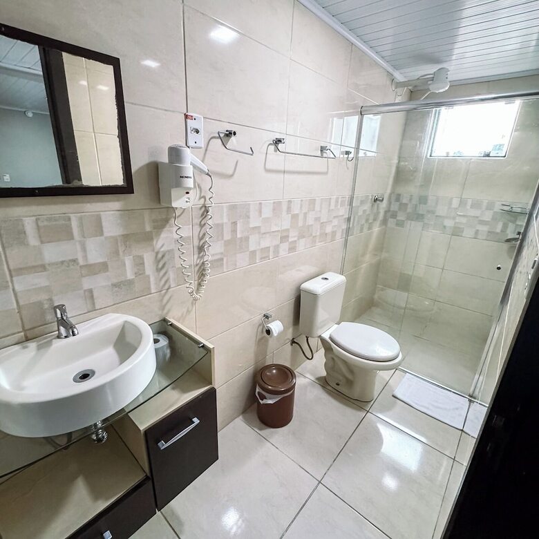 Hotel Zata Econ�mico