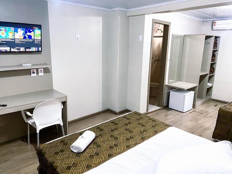 Hotel Zata Econ�mico