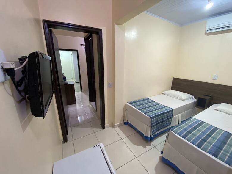 Hotel Zata Econ�mico