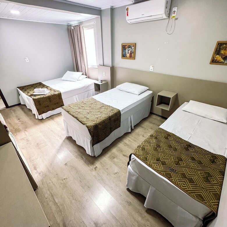Hotel Zata Econ�mico