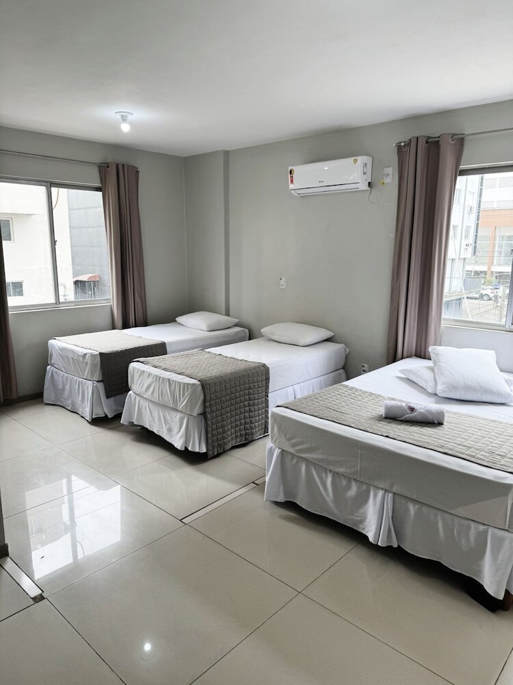Hotel Zata Econ�mico