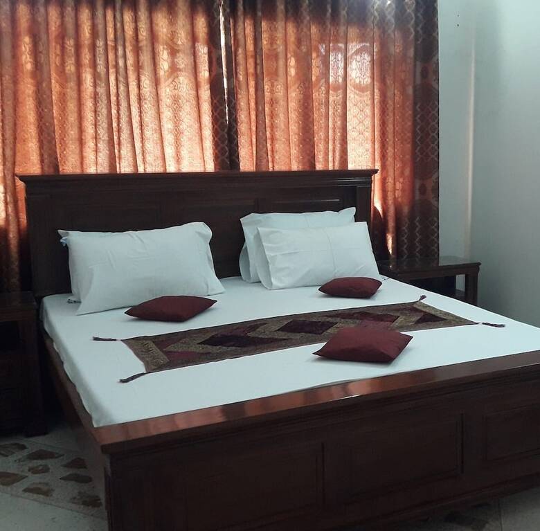 Serena Guest House