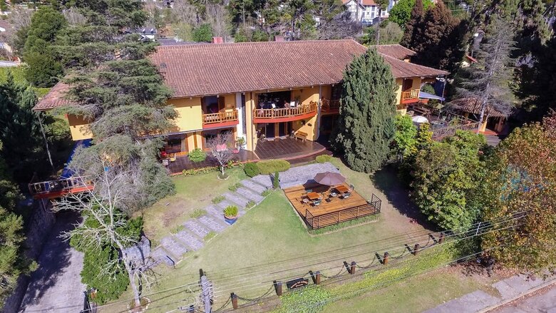 Pousada Cedro Do L�bano