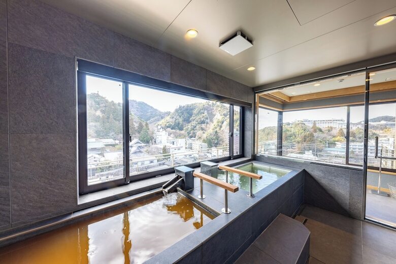 Arima Onsen Hanano ? Adults Only