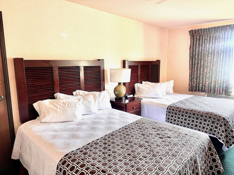 Hotel Haven Inn & Suites