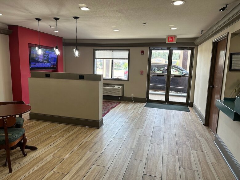 Hotel Haven Inn & Suites