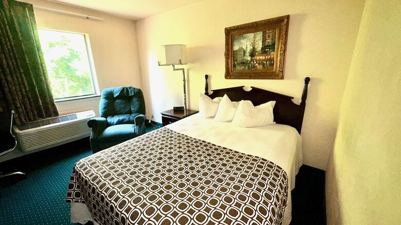 Hotel Haven Inn & Suites
