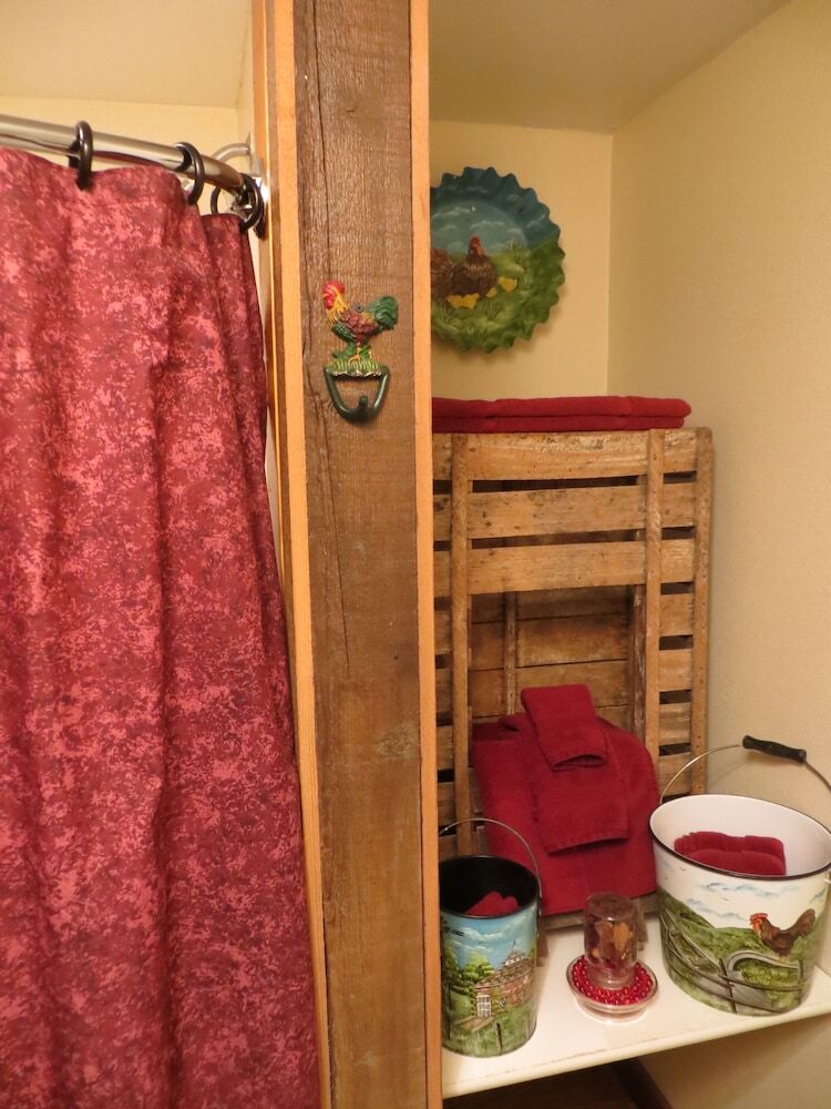 Cupola Inn Bed & Breakfast